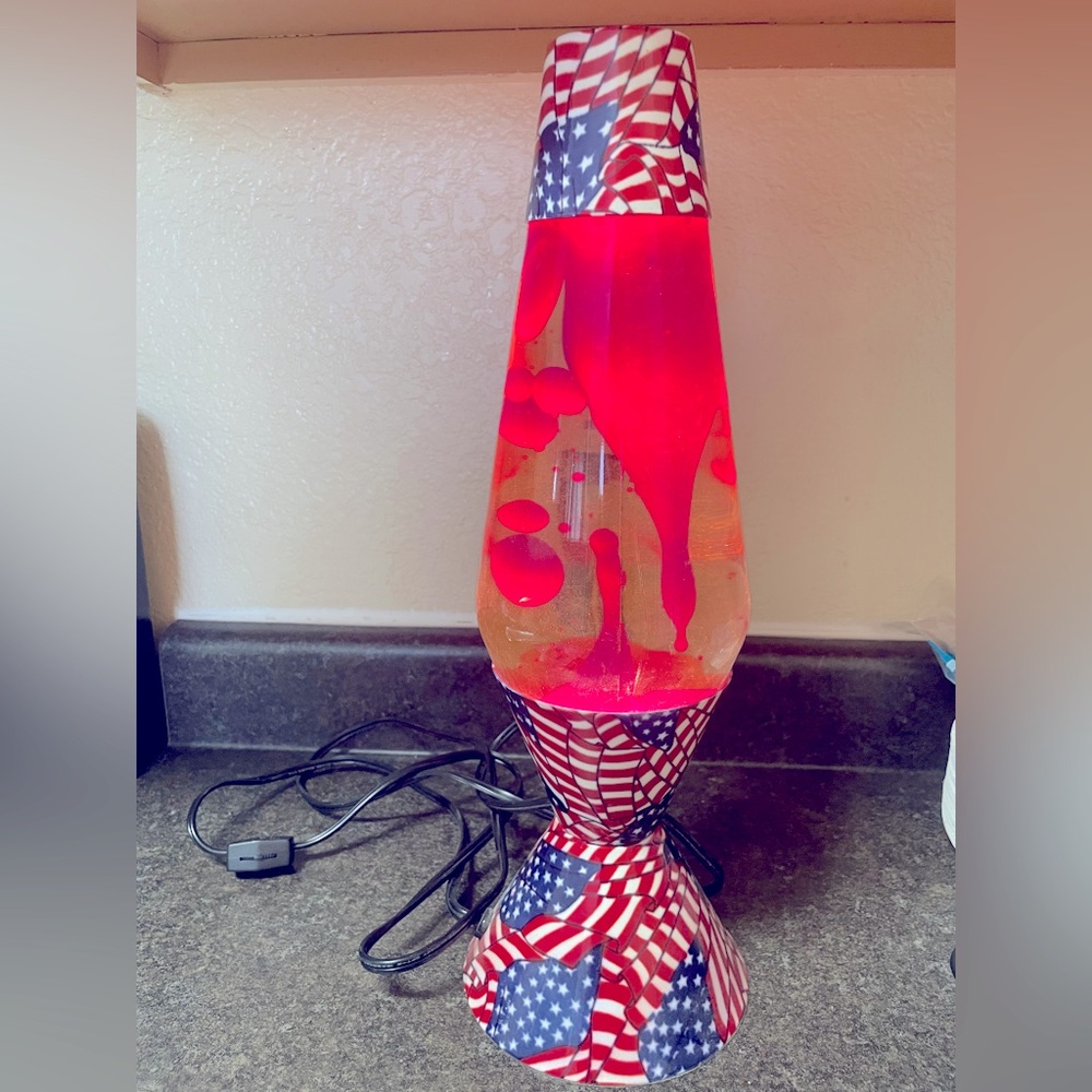 Vintage American Flag Lava Lamp